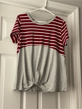 Eyeshadow Red and Gray Striped Knot-Front Short Sleeve Tee